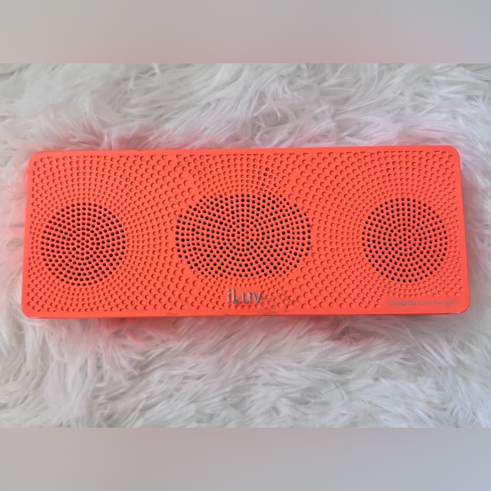 iLuv Portable Bluetooth Speaker - Orange